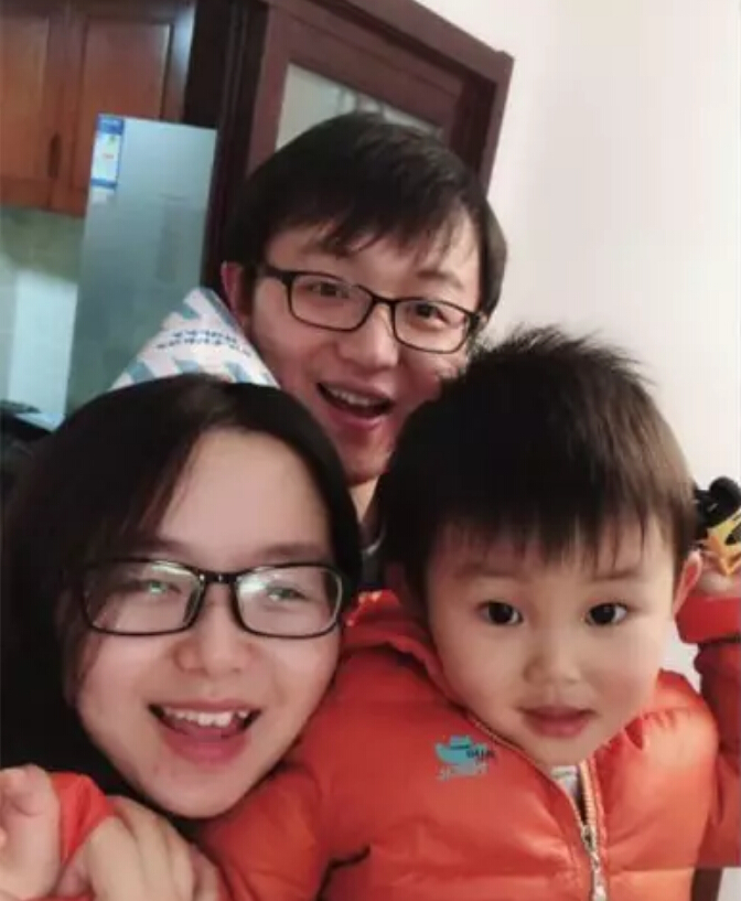 “買套實木家具，送你個老婆！你虧不虧？”