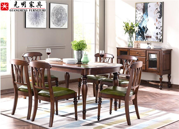 沙發(fā)、茶幾、餐桌、電視柜、衣柜五款離不開(kāi)的實(shí)木家具